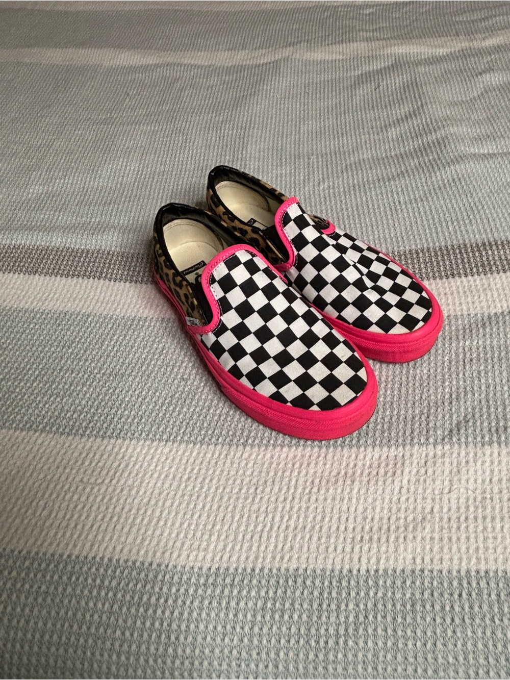 Women’s custom vans, hot pink, checkered and cheetah